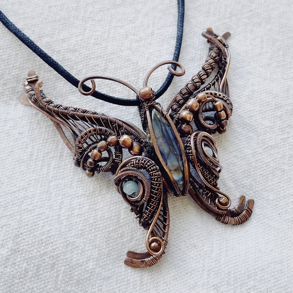 Copper Wire Wrapped Labradorite Pendant Necklace